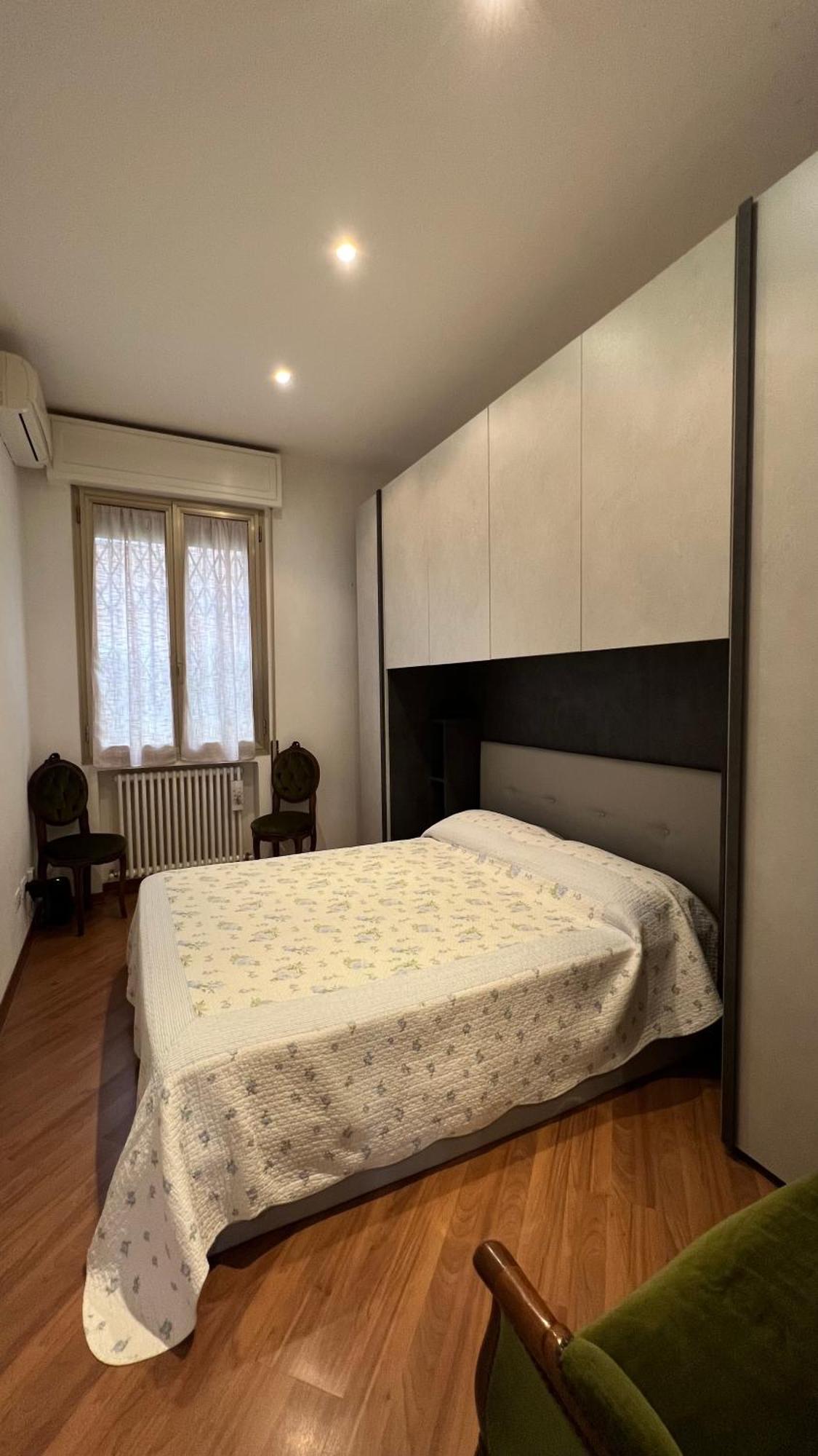 Charming Apartment Near Saragozza Bologna Exterior photo